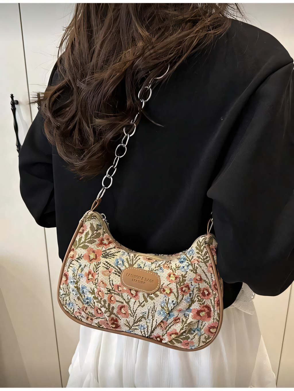 Floral Tapestry Chain-Strap Shoulder Bag