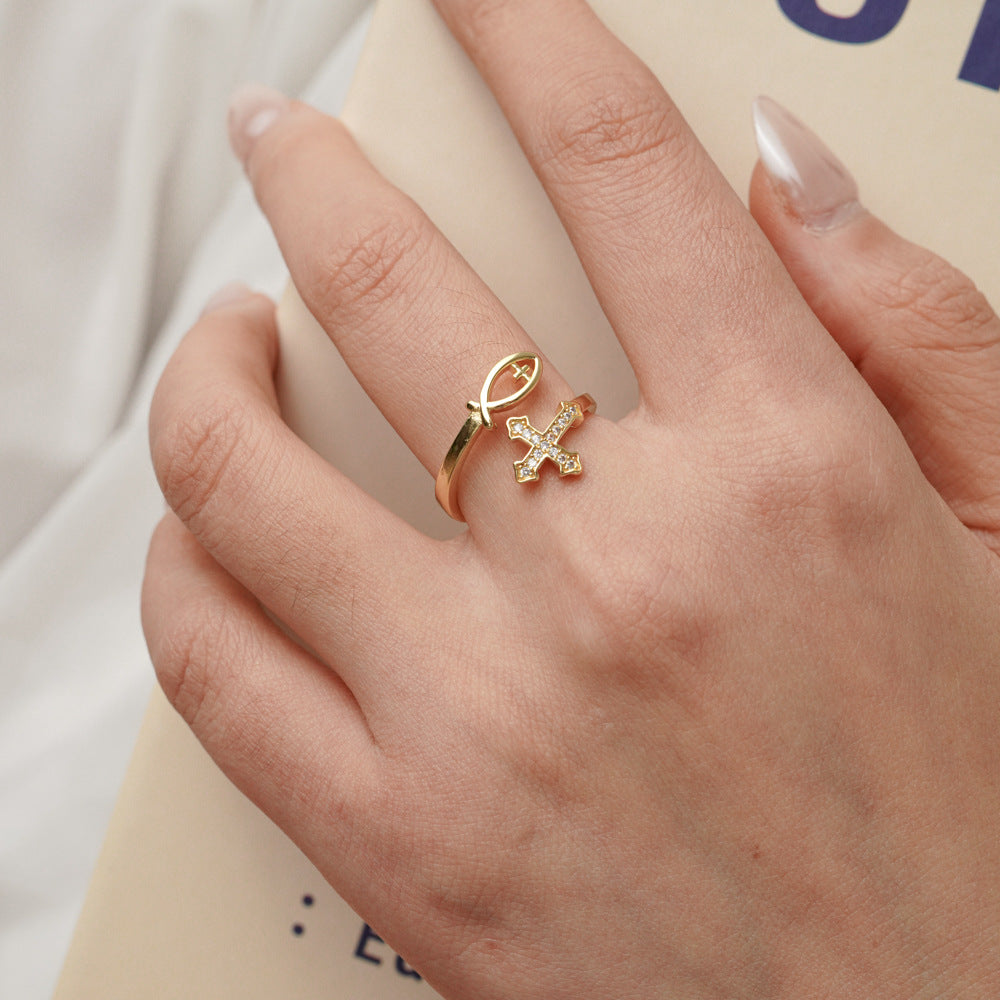 14k Vintage Cross & Fish Ring