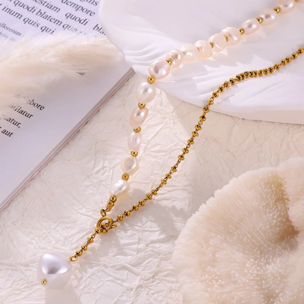 Gorgeous Pearl Choker