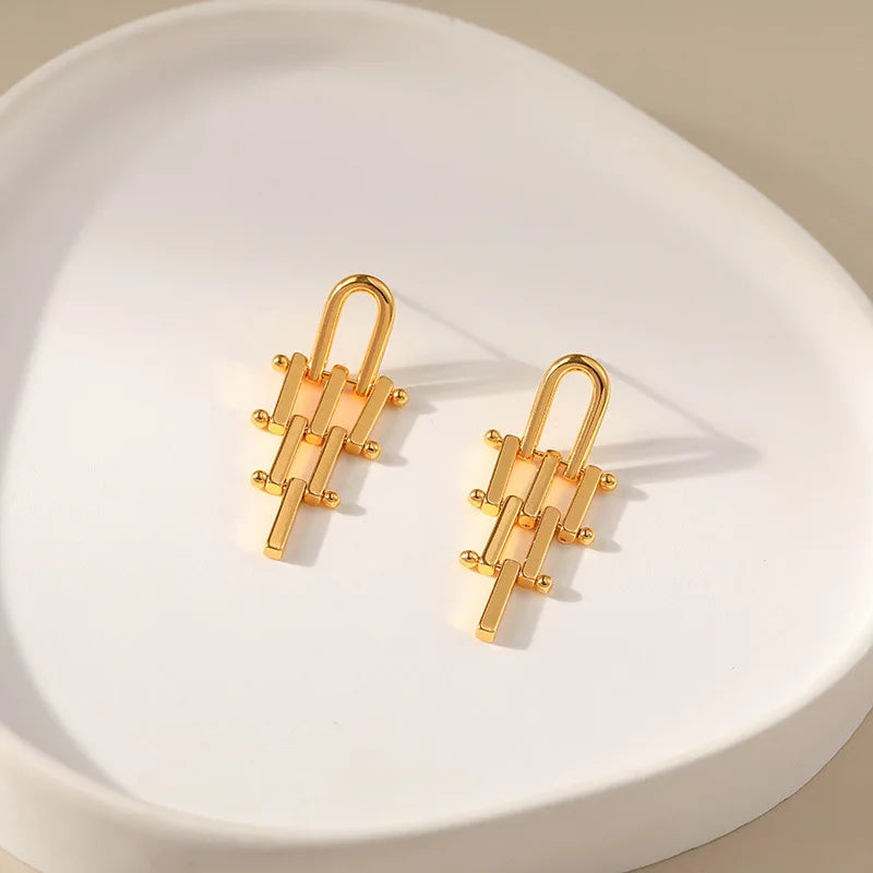 18k Geometric Bar Earrings