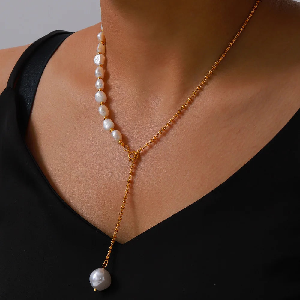 Gorgeous Pearl Choker