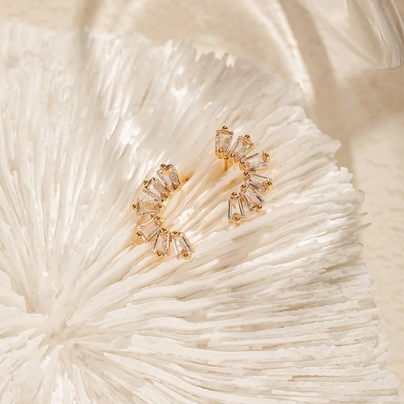 18k Semicircle Earrings