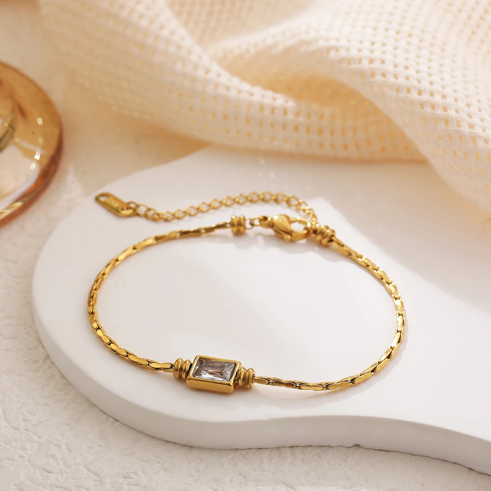 18k Square Gem Bangle