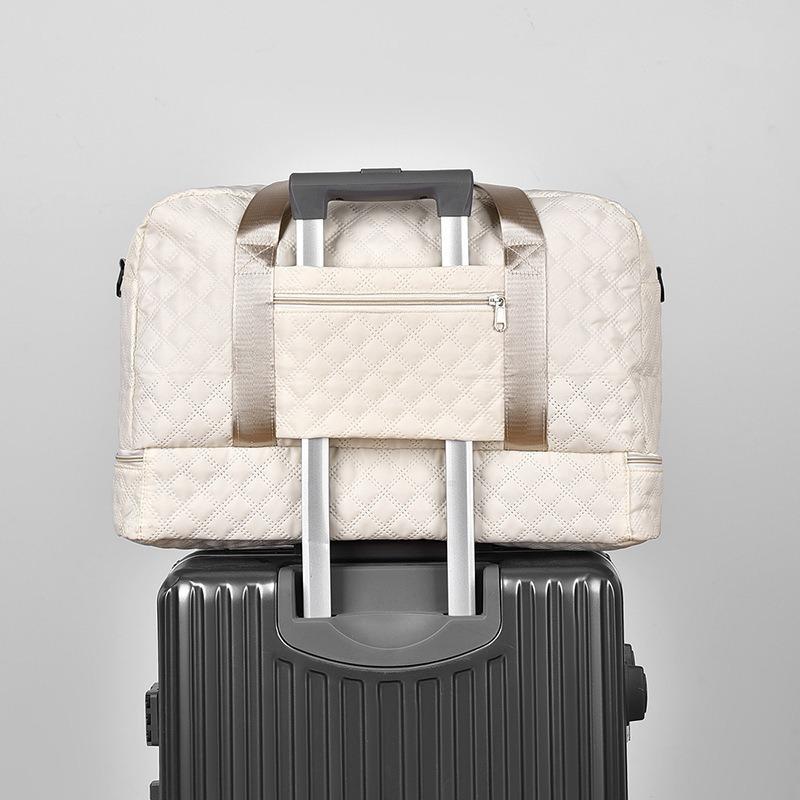 VoyageQuilt – Travel Duffel Bag
