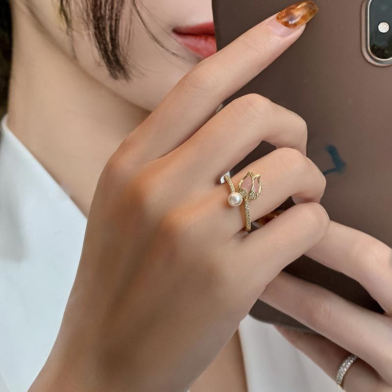 Dainty Pearl Tulip Ring