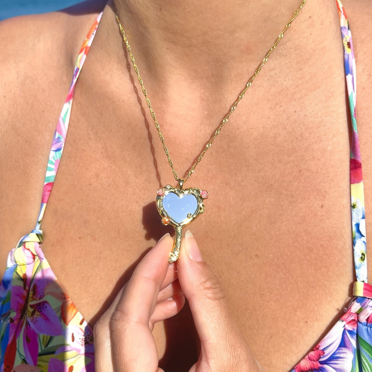 18k Vintage Heart Mirror Necklace