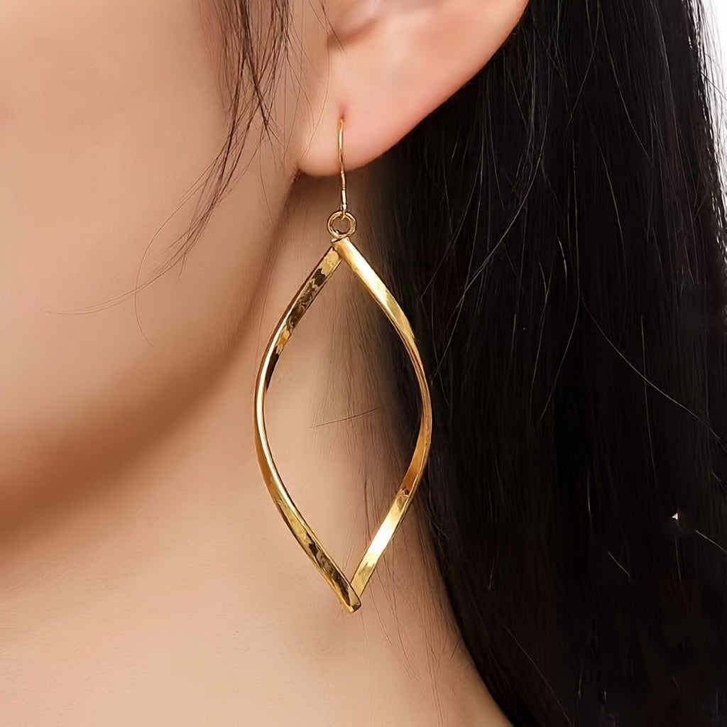 18k Elegant Leaf Drop Earrings
