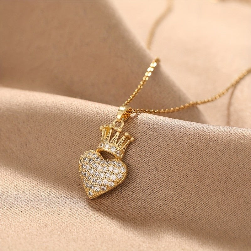 18k Elegant Crown Heart Necklace