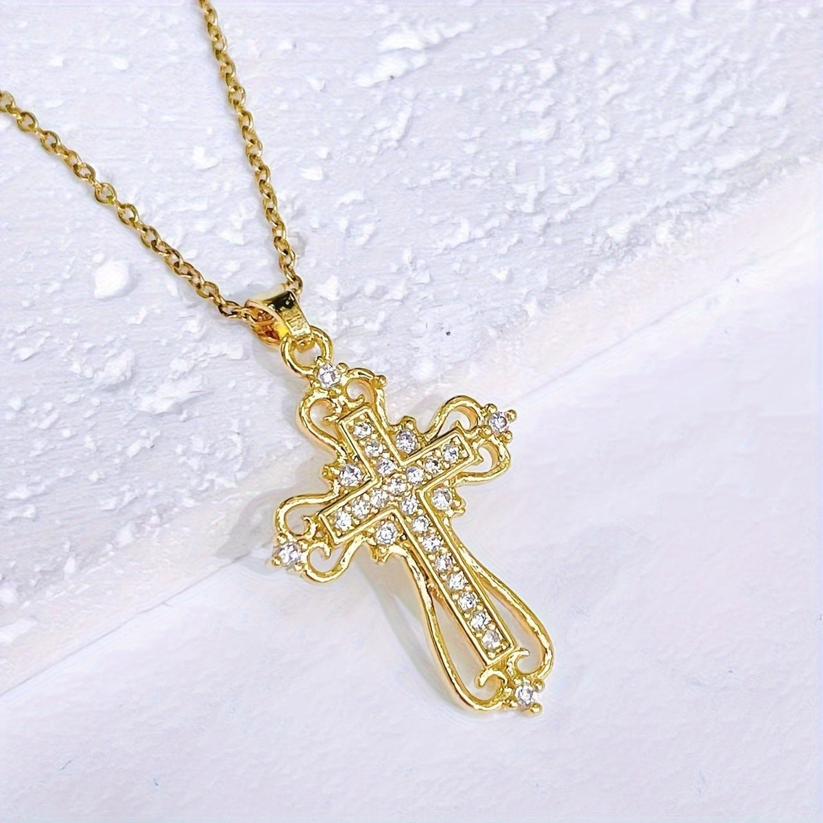 18k Dainty Elegant Cross Necklace