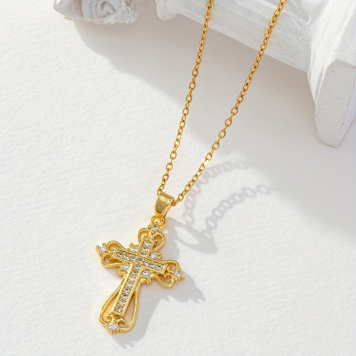 18k Dainty Elegant Cross Necklace