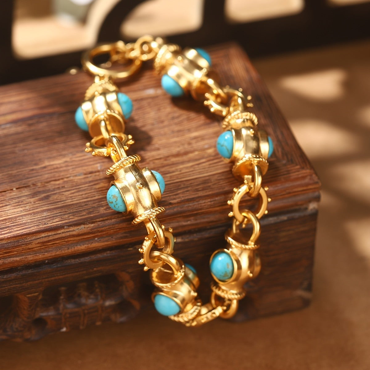 18k Vintage Turquoise Bracelet