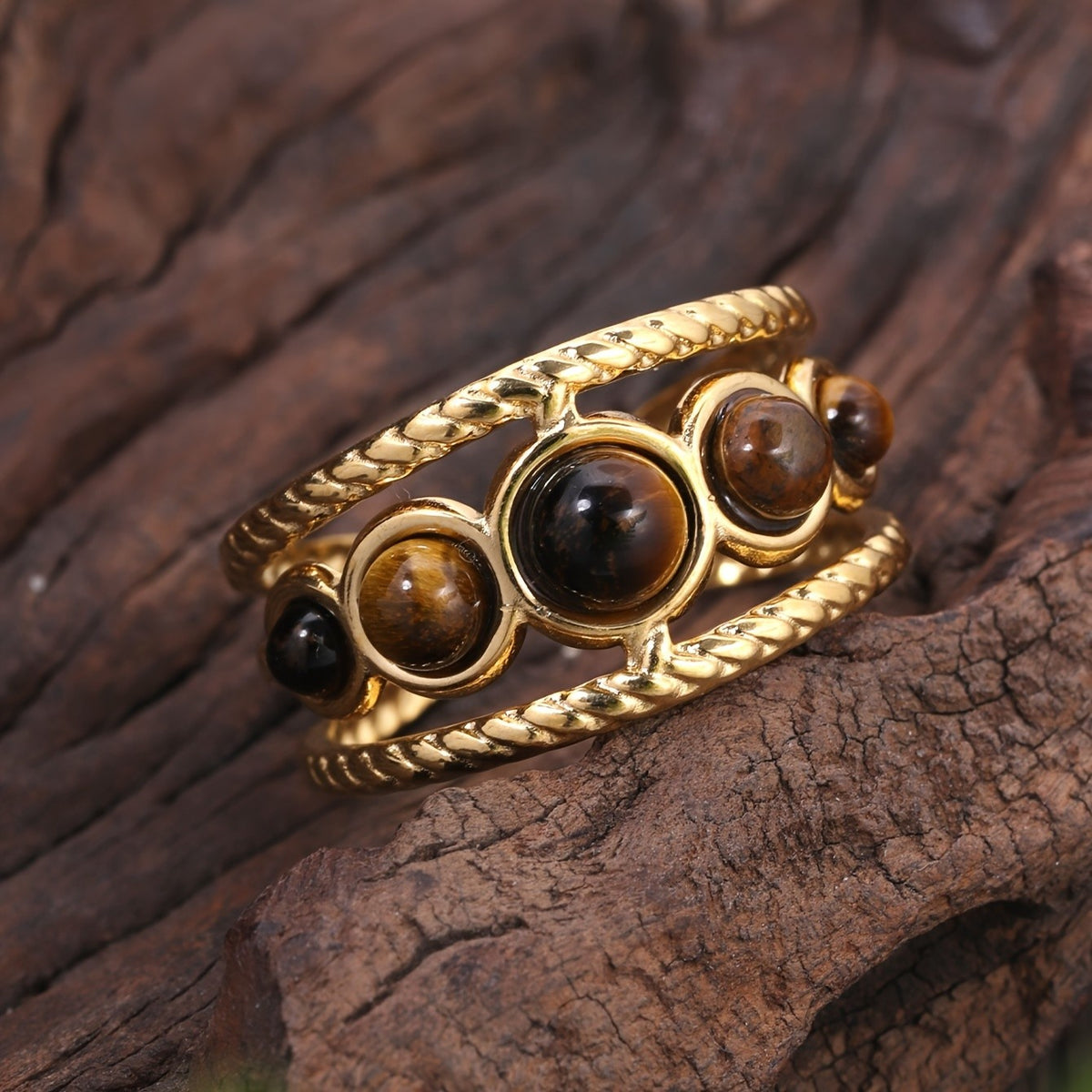 18k Vintage Braided Stone Ring