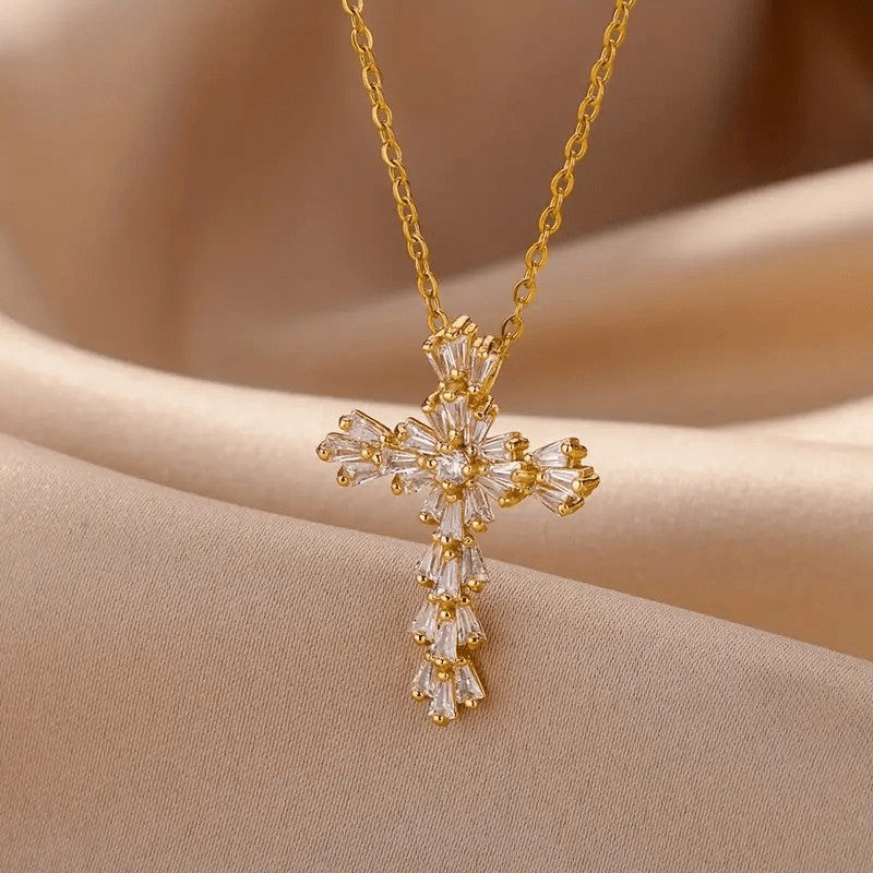 18k Vintage Crystal Cross Necklace