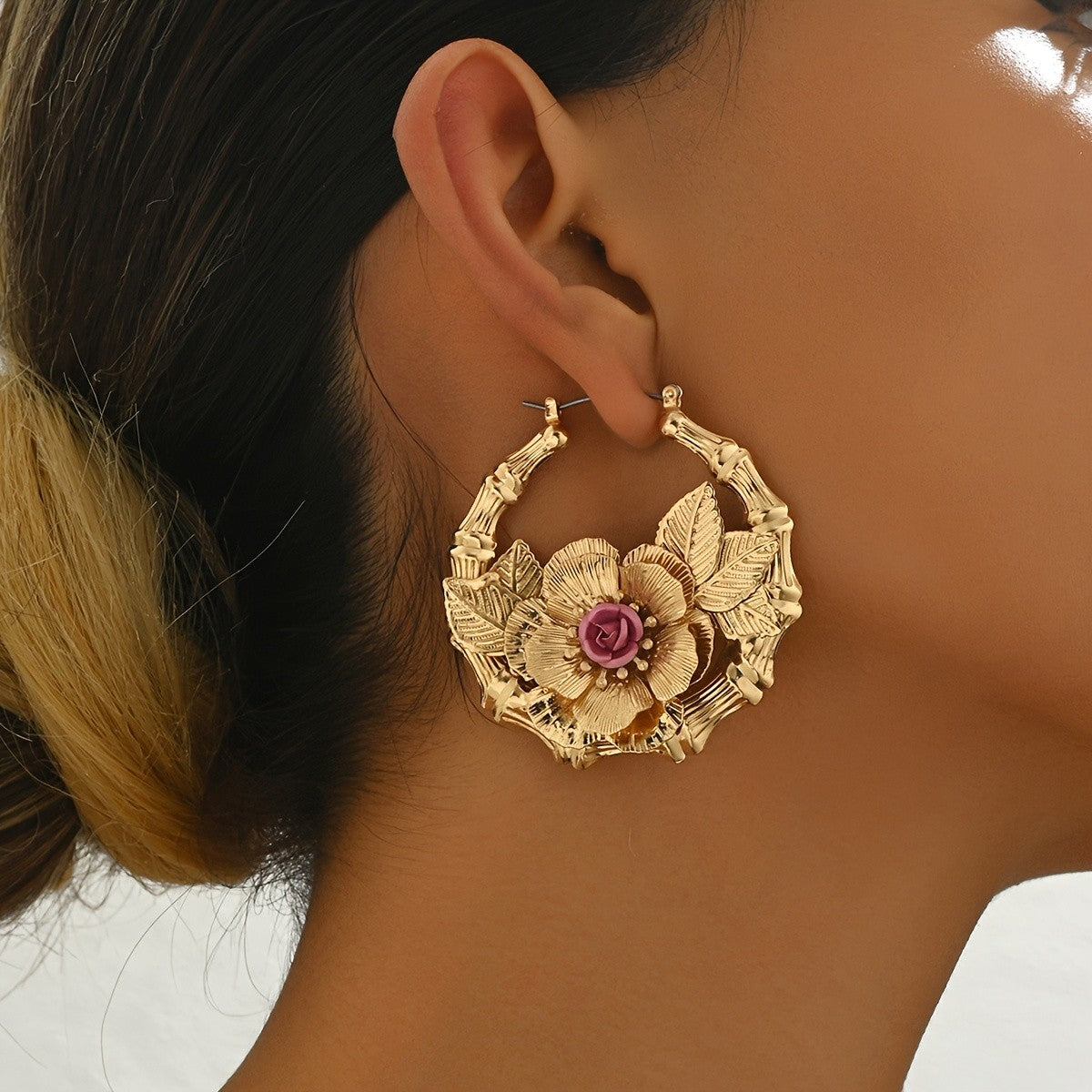 18k Elegant Floral Hoop Earrings