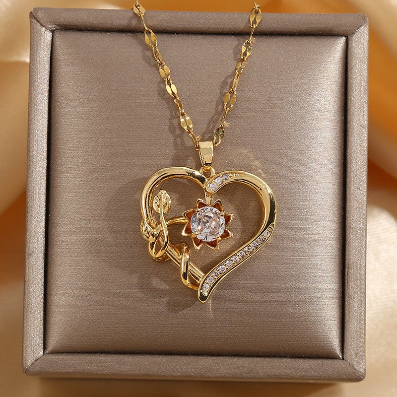18k Elegant Spinning Rose Heart Necklace