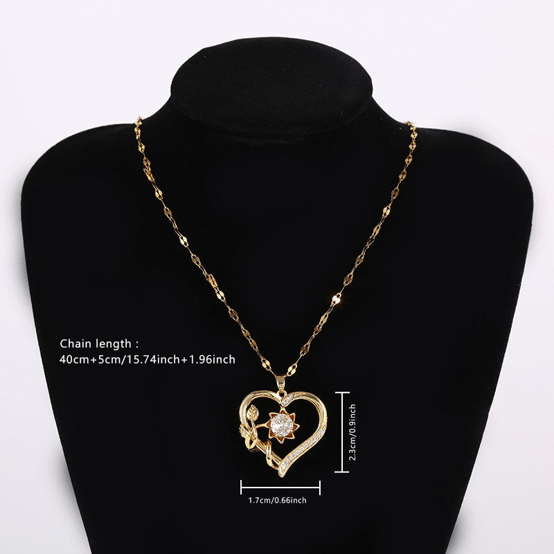 18k Elegant Spinning Rose Heart Necklace