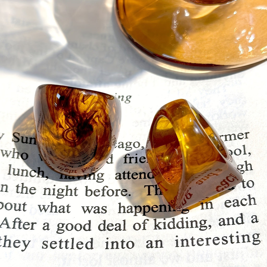 Vintage Geometric Resin Ring