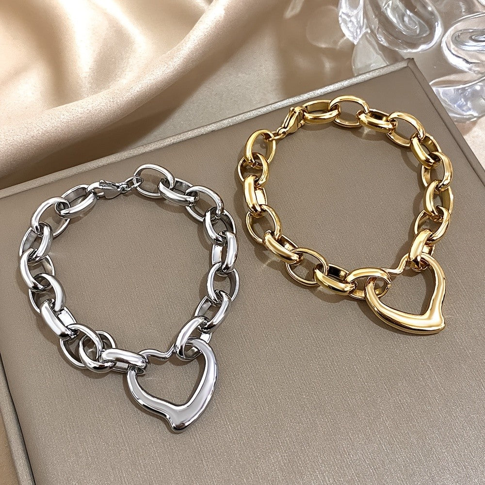Elegant Heart Link Bracelet