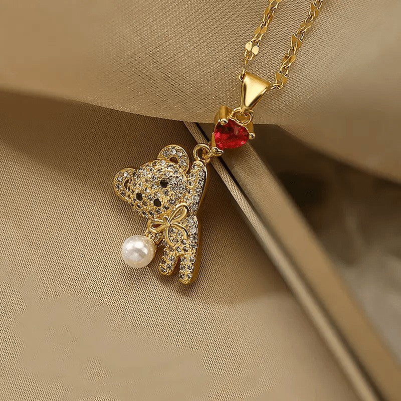 18k Cute Bear Heart Necklace