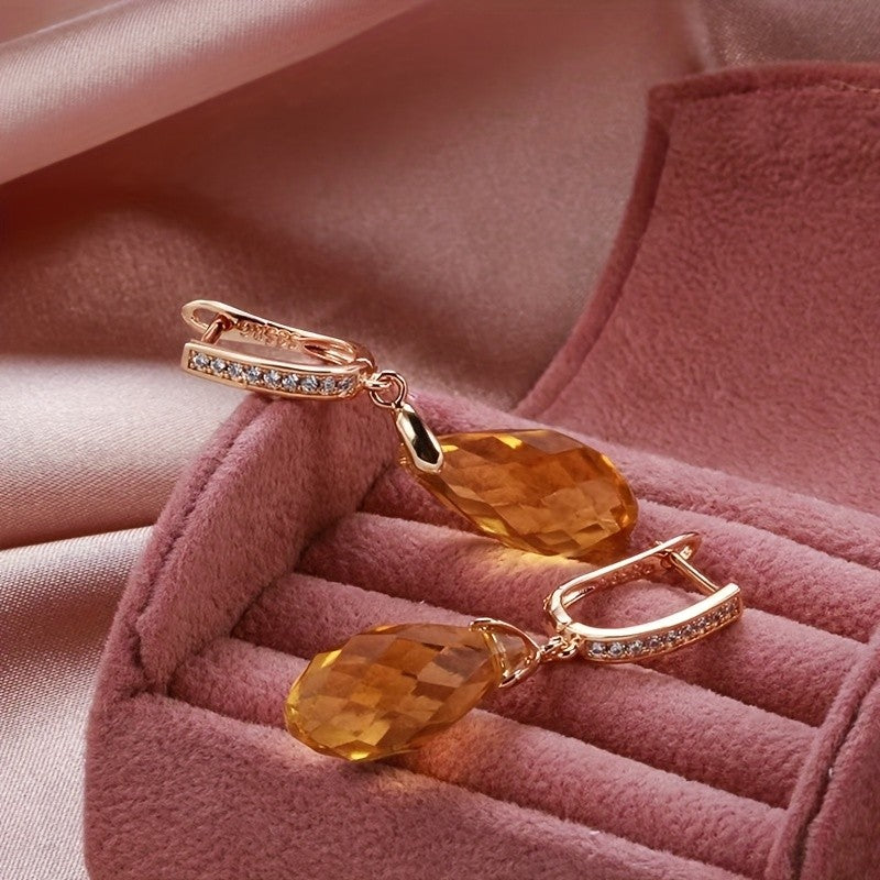 18k Elegant Teardrop Earrings