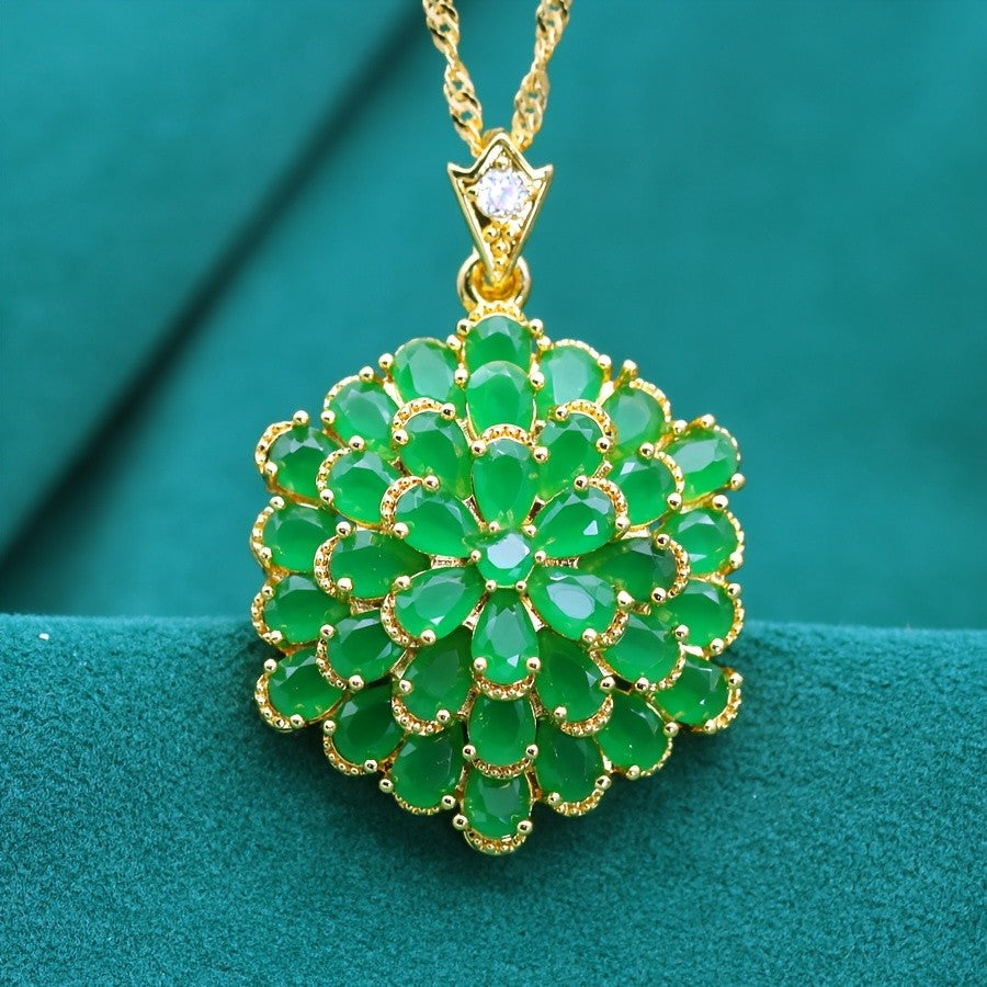 Vintage Green Flower Necklace