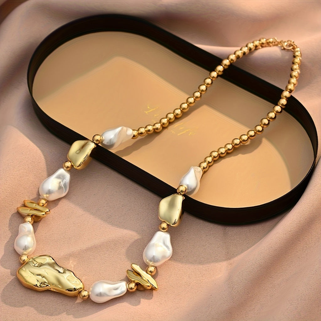 Elegant Pearl Geometric Necklace