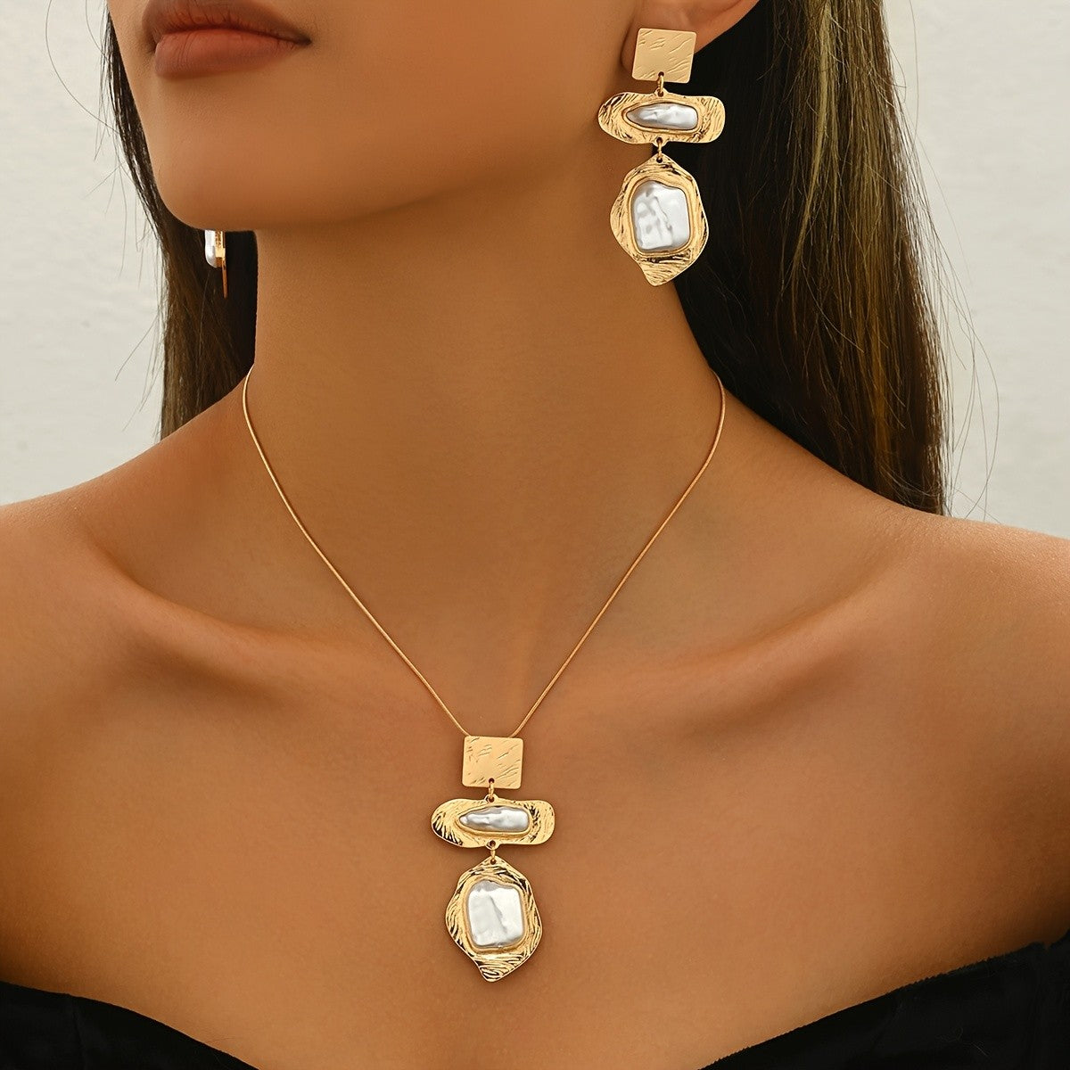 18k Geometric Pearl Jewelry Set