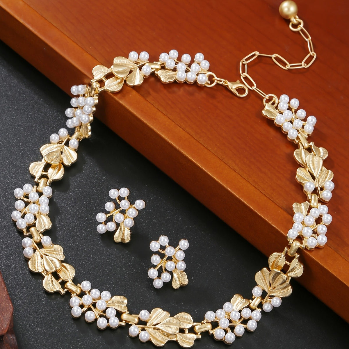 Pearl Floral Necklace & Earrings
