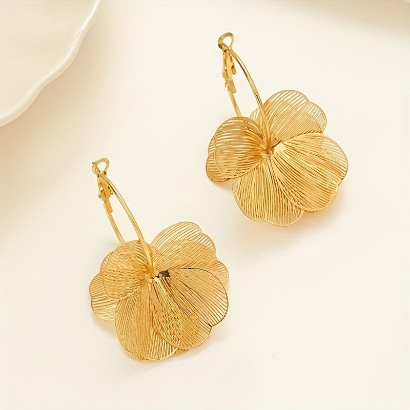 18k Vintage Flower Earrings