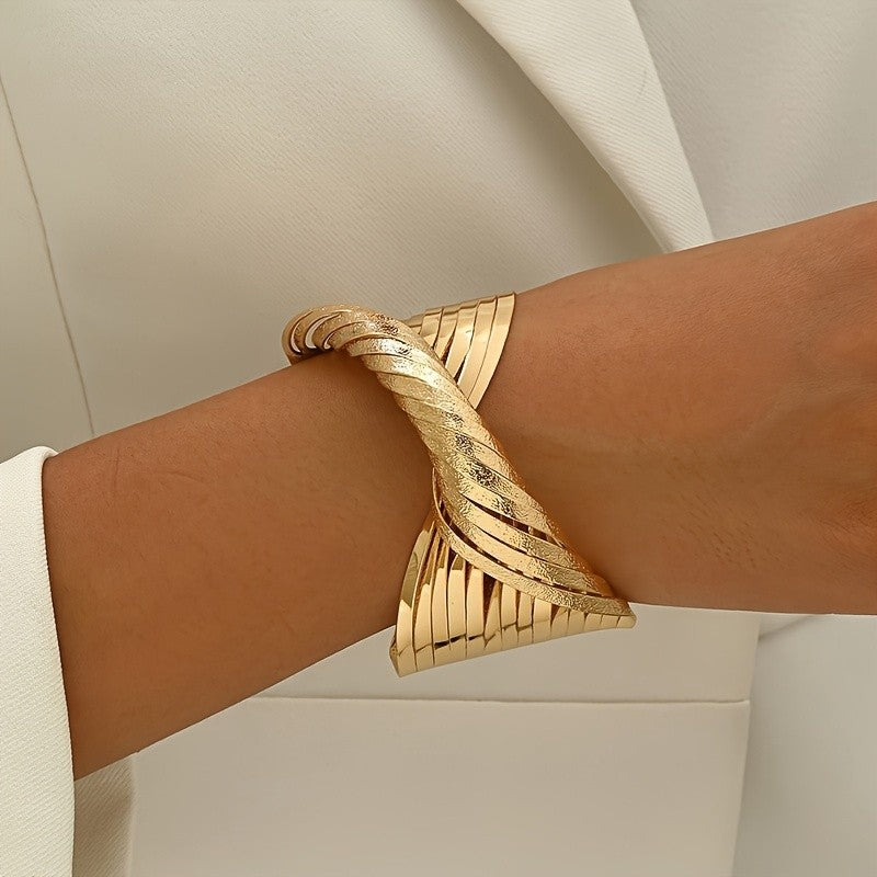 14k Vintage Twisted Cuff Bracelet