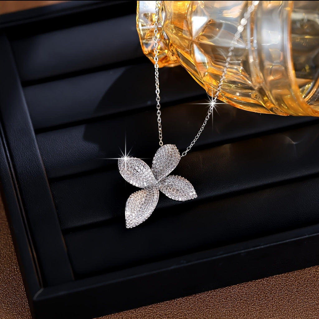 18k Elegant Flower Necklace