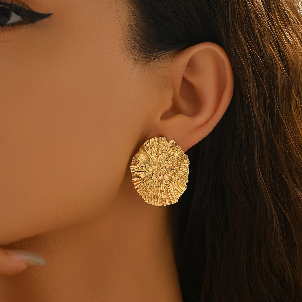 Vintage Textured Disc Earrings
