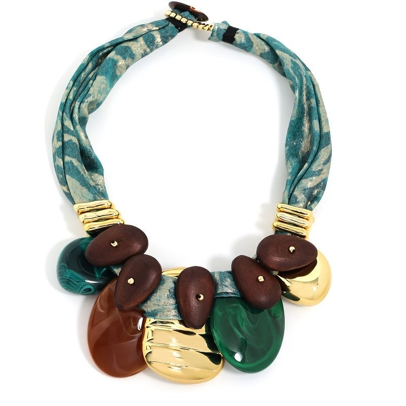 Elegant Geometric Resin Necklace