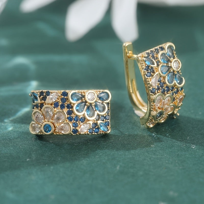 18k Dainty Elegant Floral Hoop Earrings