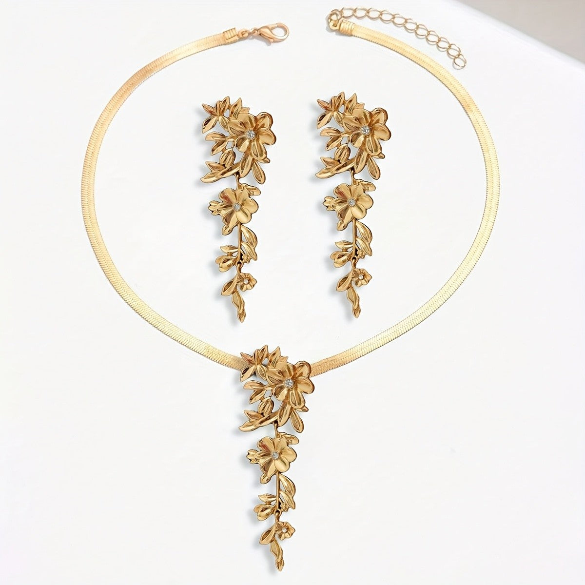 18k Elegant Floral Jewelry Set