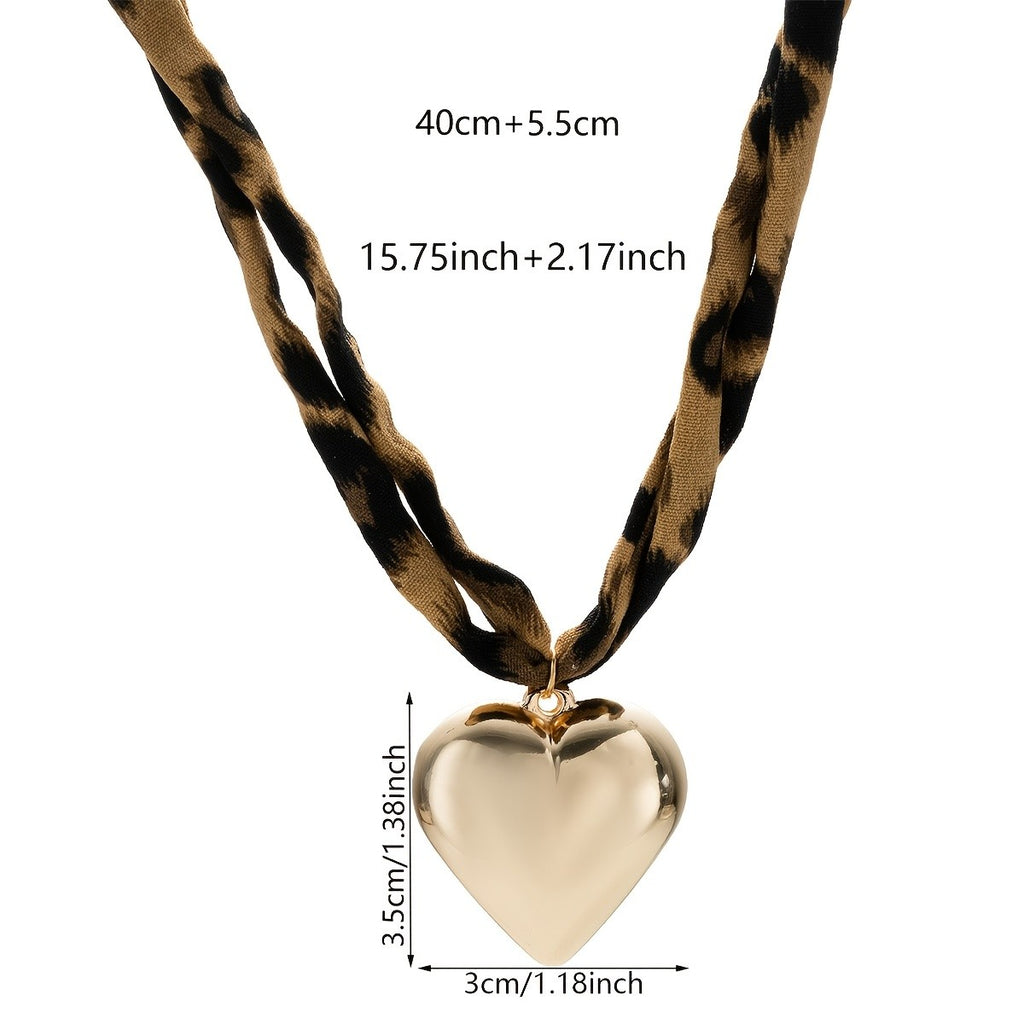 18k Vintage Leopard Heart Necklace