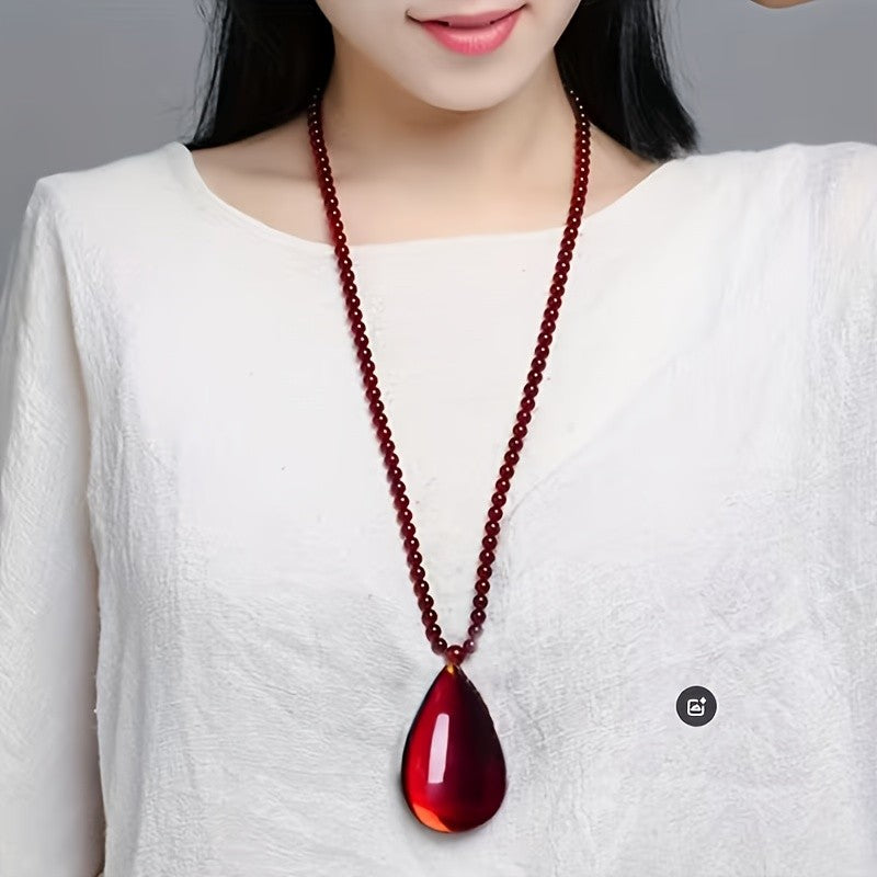 Amber Teardrop Pendant Necklace