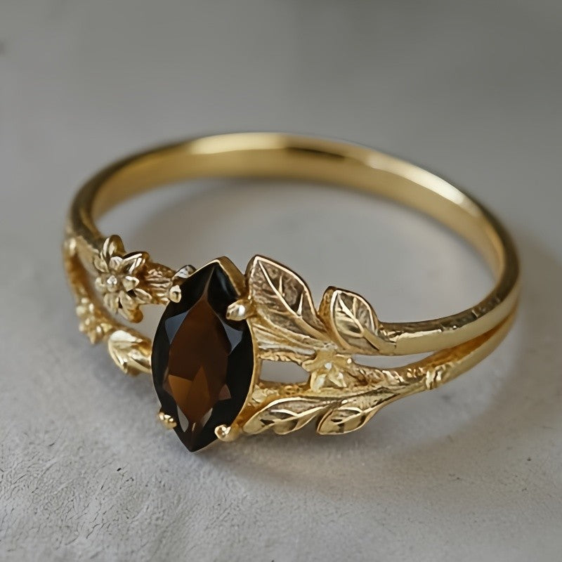 18k Vintage Floral Leaf Ring
