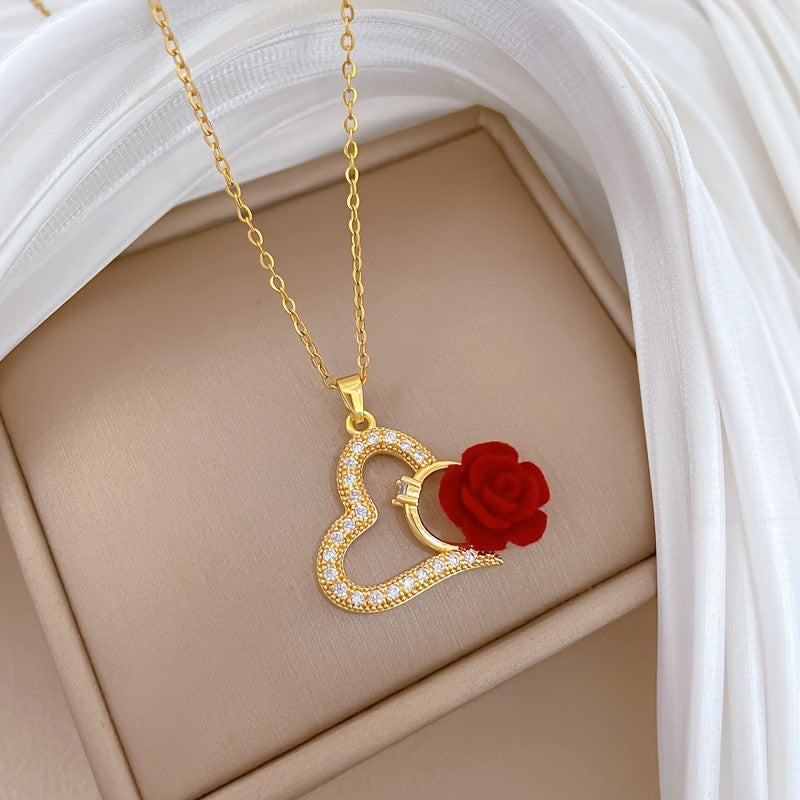 18k Elegant Rose Heart Necklace