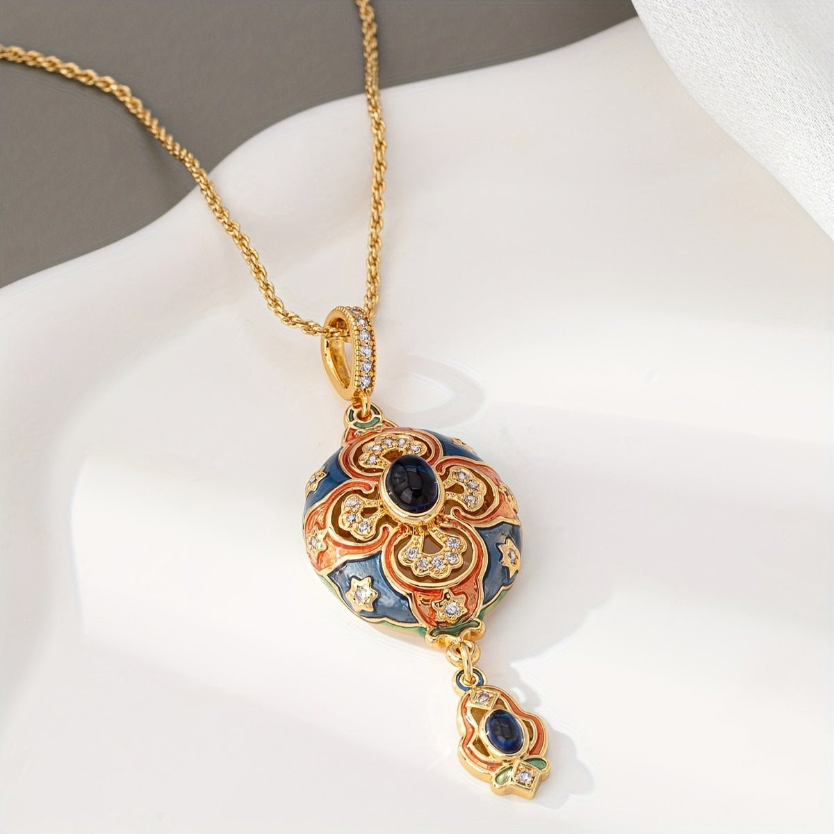 18k Vintage Enamel Pendant Necklace