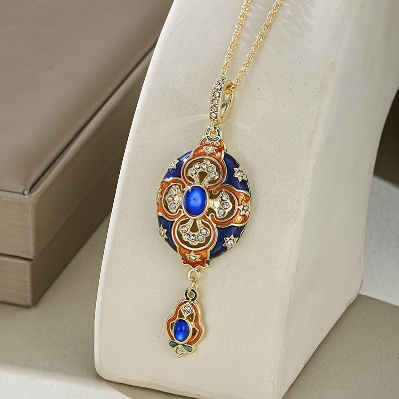 18k Vintage Enamel Pendant Necklace