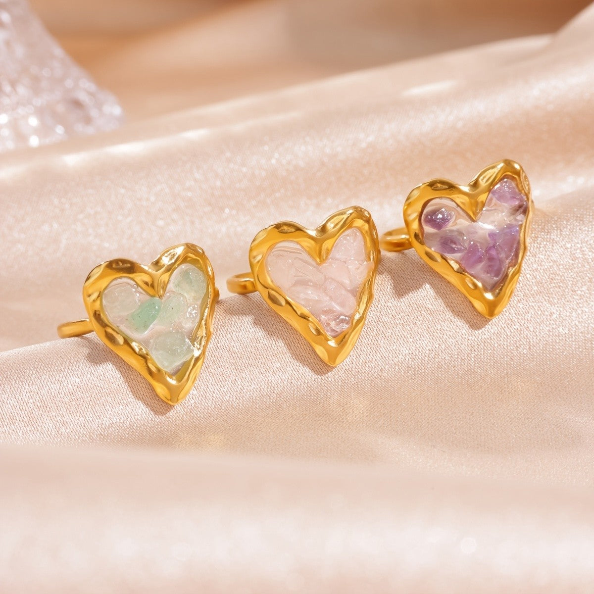 18k Boho Heart Ring