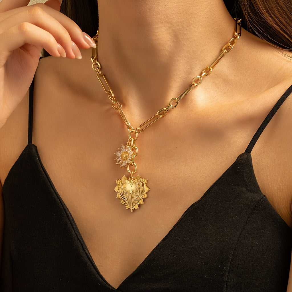 18k Vintage Sunflower Heart Necklace