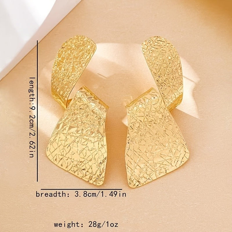 18k Vintage Textured Drop Earrings
