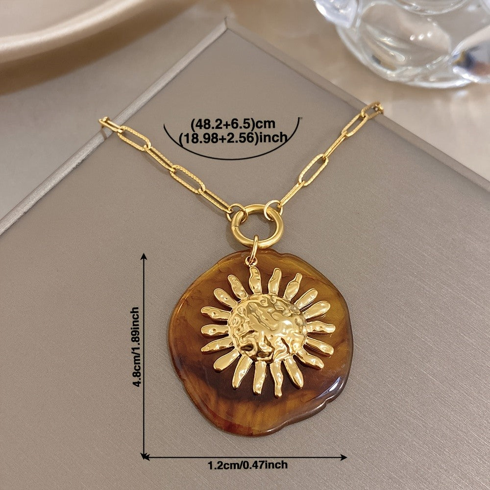 18k Elegant Sun Pendant Necklace