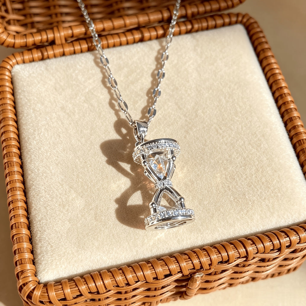 18k Elegant Hourglass Necklace