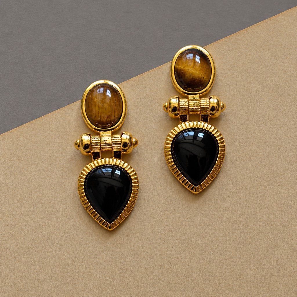 18k Vintage Teardrop Drop Earrings