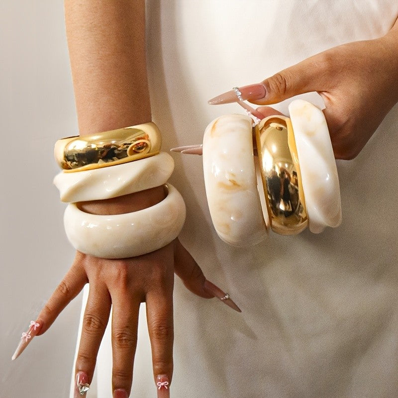 3PC Vintage Resin Bangle Set