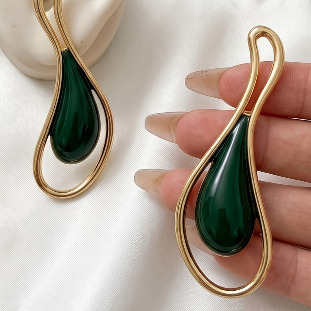 18k Elegant Green Teardrop Earrings