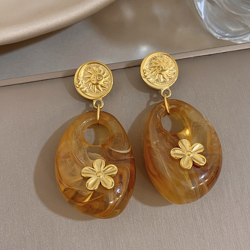 18k Vintage Amber Drop Earrings